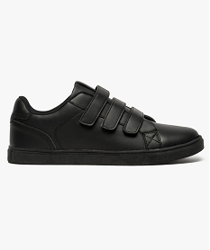 ACCESSOIRE VERT MOJITO CHAUSSURE SPORT NOIR.