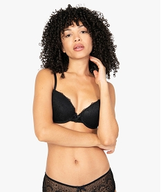 GEMO Soutien-gorge à bonnets coqués en dentelle Noir