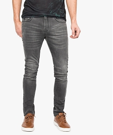 jean homme skinny delave avec plis sur les hanches gris7107001_1