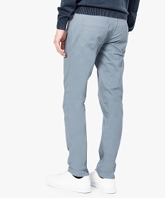 pantalon homme 5 poches coupe regular en toile unie bleu7109301_3