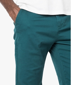 bermuda homme en toile extensible 5 poches coupe chino vert7112901_2