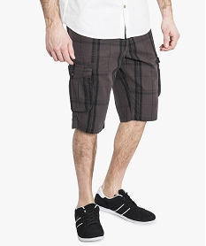 bermuda multipoches a larges carreaux imprime shorts et bermudas7113601_1