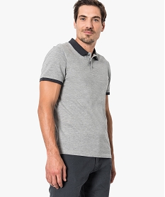 polo a manches courtes avec col et manches contrastants gris polos7125201_1