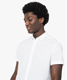 chemise a manches courtes effet froisse blanc chemise manches courtes7146501_2
