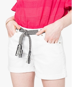 short uni avec ceinture tressee bicolore blanc shorts7207101_2