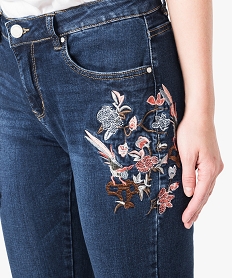 jean slim avec broderies fleuries sur les hanches bleu pantalons jeans et leggings7215501_2