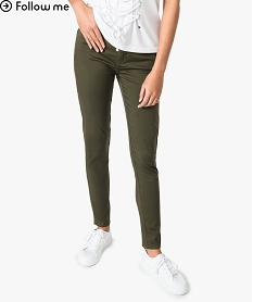 pantalon femme en toile coupe slim avec ceinture fine vert7219201_1