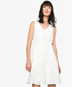 GEMO Robe sans manches en dentelle blanc chine