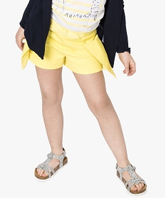 short texture avec pans sur les cotes jaune shorts7493401_1