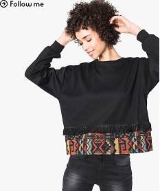 GEMO Sweat coupe large avec pompons et motifs brodés dans le bas Noir