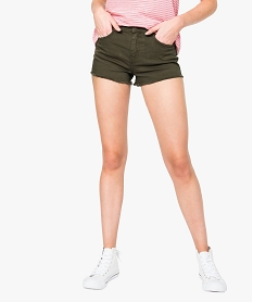 short uni taille haute a bords franges vert shorts7591001_1