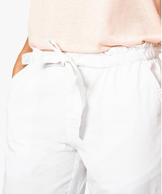 pantalon carotte en toile de coton avec taille elastiquee blanc pantacourts7592201_2