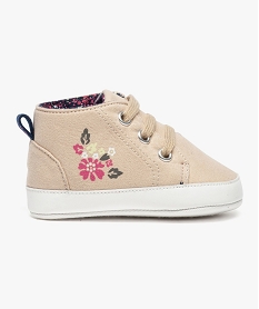 GEMO Chaussure de naissance bébé fille avec motifs fleurs Beige