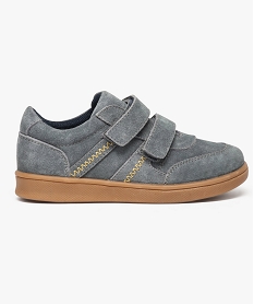 baskets basses avec dessus en croute de cuir fermeture scratch gris chaussures basses7623801_1