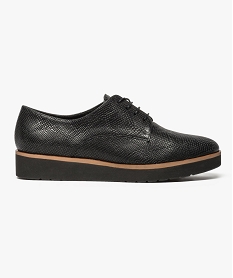 derbies femme dessus cuir a reliefs et talon compense noir7661201_1