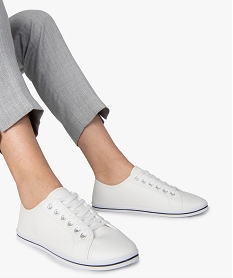 GEMO Tennis femme unies grainées à semelle fine blanc standard
