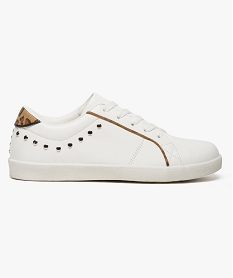 GEMO Sneakers basses à clous et empiècement imprimé blanc standard