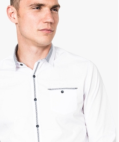 chemise coupe slim avec liseres a motifs blanc7751901_2