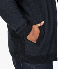 pull zippe a empiecements contrastants bleu7757801_2