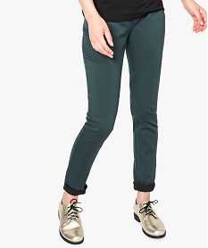 GEMO Pantalon slim uni 5 poches matière stretch vert standard