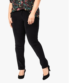GEMO Pantalon femme 5 poches coupe ajustée en velours noir standard