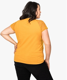 tee-shirt femme a manches raglan en dentelle jaune7820201_3