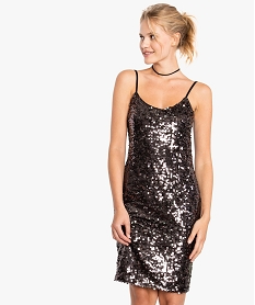 GEMO Robe femme à fines bretelles dos velours et sequins brillants sur lavant dore