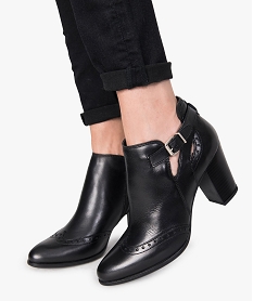 GEMO Low-boots femme dessus cuir avec bout fleuri noir standard