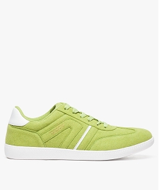 GEMO Tennis homme en suédine avec détails contrastants Vert