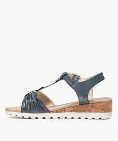 sandales femme avec bride en t aspect texture plisse bleu sandales plates et nu-pieds8455901_3