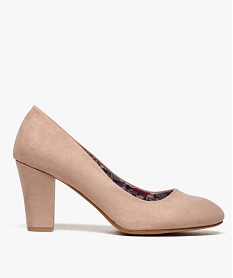 BERMUDA NOIR CHAUSSURE TALON ROSE CLAIR