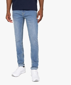 jean homme skinny delave avec plis sur les hanches bleu jeans8529901_1