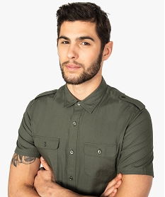 chemise homme a manches courtes et poches poitrine vert chemise manches courtes8540901_2
