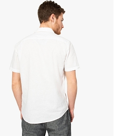 chemise homme en lin a manches courtes et boutons contrastants blanc8541501_3