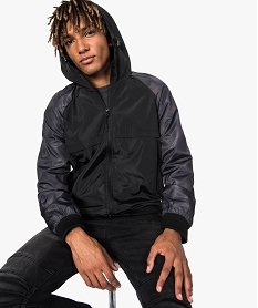 blouson homme a capuche a manches contrastantes noir8548001_1