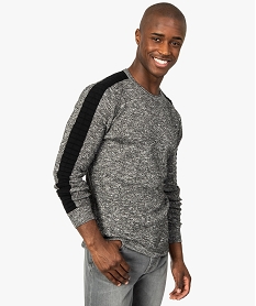 GEMO Pull homme en maille chinée avec bandes unies sur les manches Gris