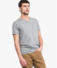 GEMO Tee-shirt homme regular fit manches courtes et col tunisien Gris