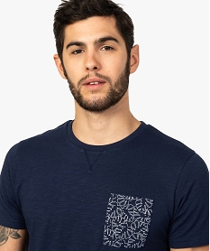 tee-shirt homme a poche poitrine imprimee jungle en coton bio bleu8558901_2