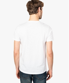 tee-shirt homme avec motif surf sur lavant blanc8559501_3