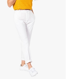 GEMO Pantalon femme en toile unie avec fine ceinture Blanc