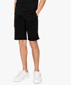 GEMO Bermuda garçon en maille extensible avec taille en bord-côte bicolore noir vif