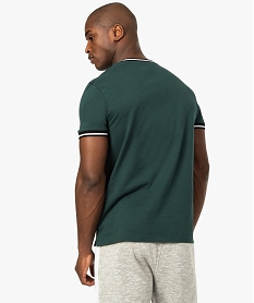 tee-shirt homme avec finitions en bord-cote bicolore vert8868701_3