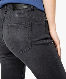 jean femme coupe slim forme push-up noir pantalons jeans et leggings8875401_2