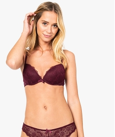 GEMO Soutien-gorge à bonnets coqués en dentelle 14078