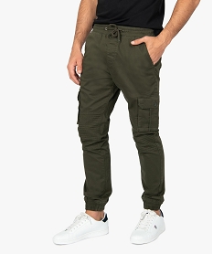 GEMO Pantalon homme battle en toile avec surpiqûres Vert