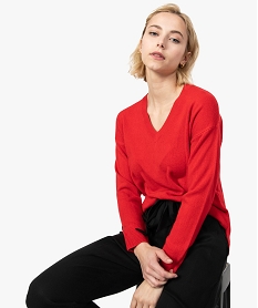 GEMO Pull femme à fentes latérales et col V rouge standard