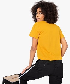 tee-shirt femme fluide a manches courtes avec imprime jaune9253301_3