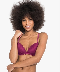 GEMO Soutien-gorge à bonnets coqués en dentelle Rose