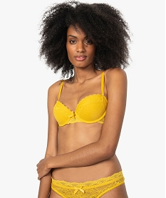 GEMO Soutien-gorge à armatures en tulle plumetis et dentelle Jaune