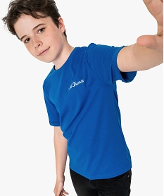 GEMO Tee-shirt garçon manches courtes à motif brodé en coton bio Bleu